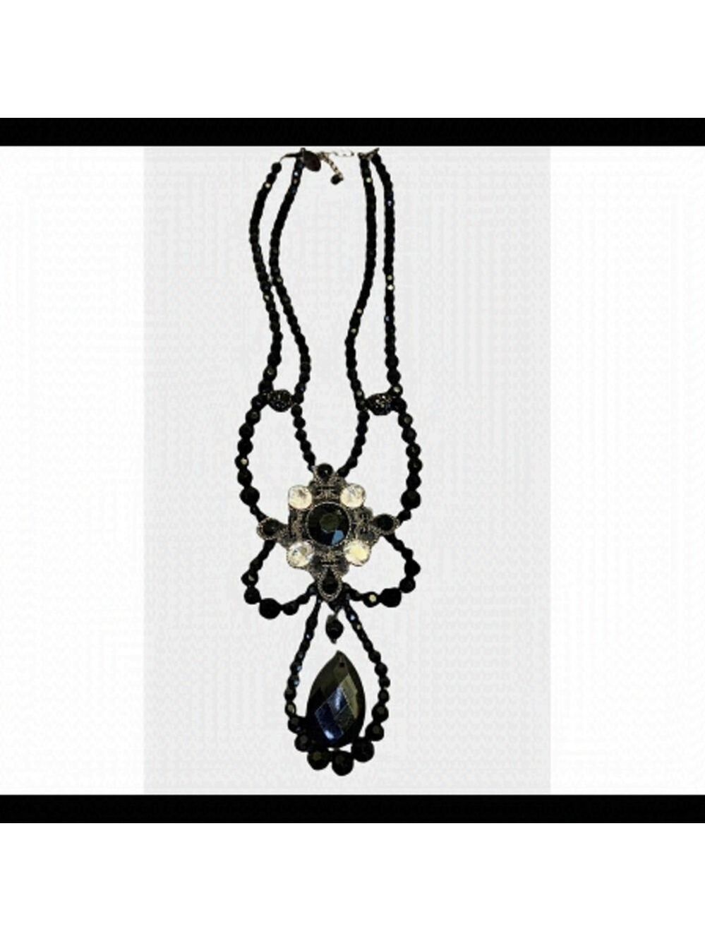 White House Black Market beaded rhinestone layered necklace